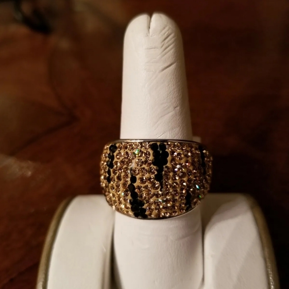 Champagne Zebra Crystal Coctail Ring